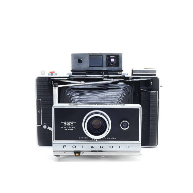 Polaroid_Land_Camera_360
