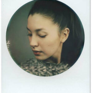 impossible-600-color-film-round-frame