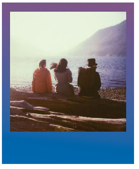 Polaroid_Originals_Color i-Type Film Summer Blues Edition