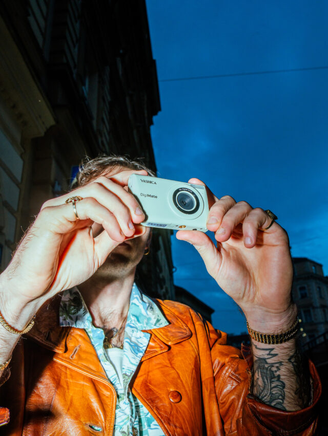 YASHICA DigiMate
